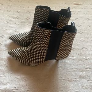 Veronica Beard bootie